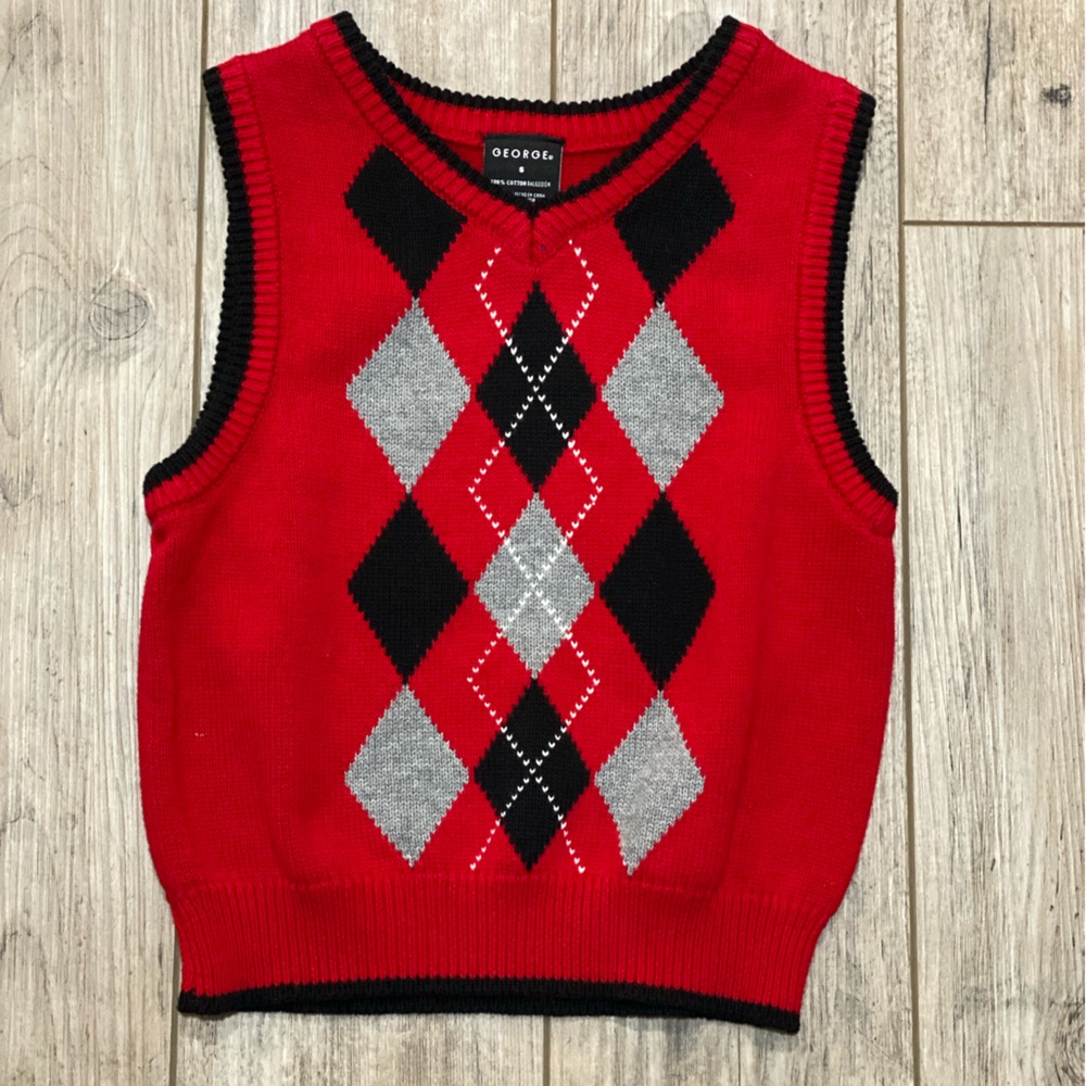 ⭐️5 for $15 Boys GEORGE Argyle Vest IN SIZE 5